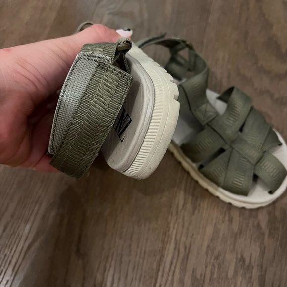 Zara sandals 28 - Picture 2 of 4
